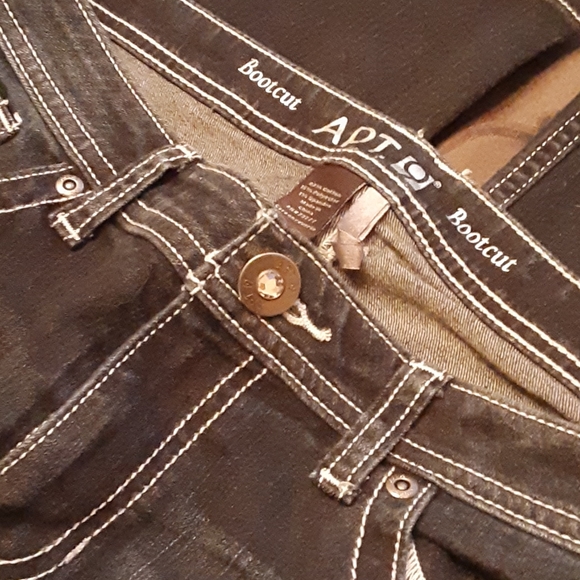 Jeans - Picture 6 of 7